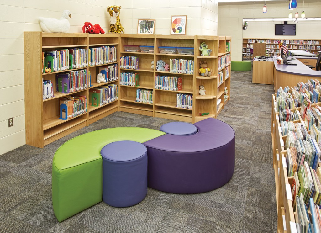 Black Hawk Elementary School, MO